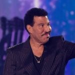Lionel Richie’s black pinstripe blazer and pants on American Idol