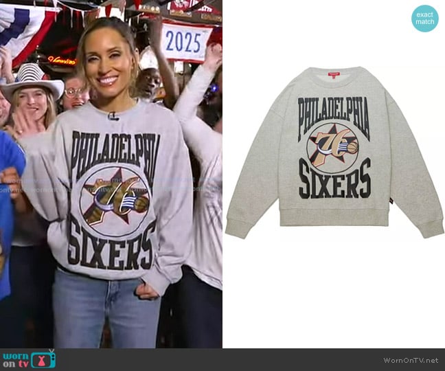 Rhiannon’s grey Philadelphia 76ers sweatshirt on GMA
