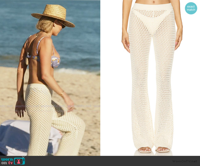 Lindsay’s crochet knit pants on Summer House Lindsay’s crochet knit pants on Summer House