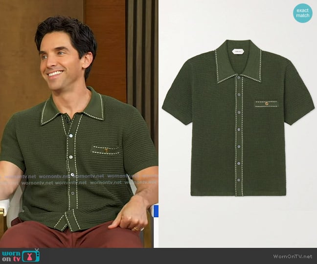 Paul Downs’s green knit short sleeve shirt on GMa