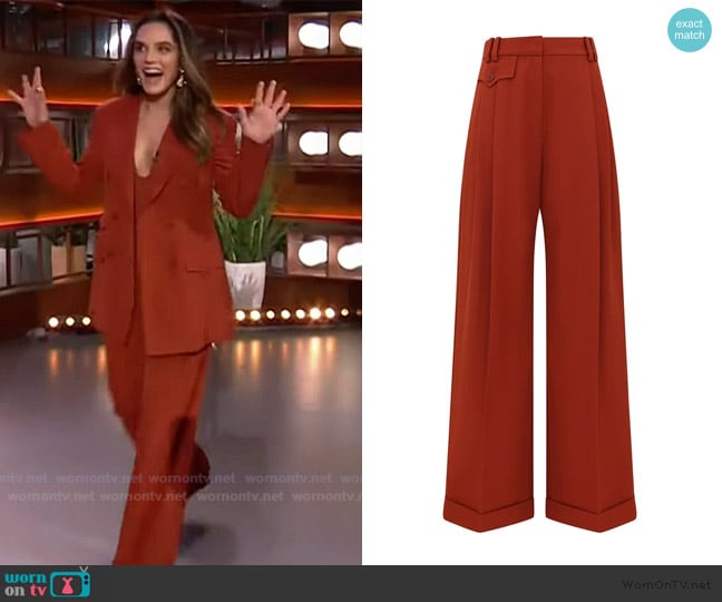 Sepideh’s orange pants on The Kelly Clarkson Show Sepideh’s orange pants on The Kelly Clarkson Show